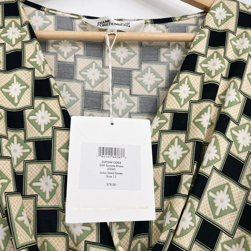 NWT Diane Von Furstenberg Toronto Dress Printed Lotus Green Size 12